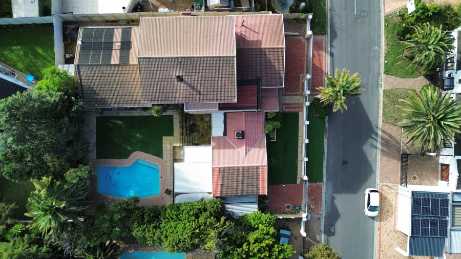 4 Bedroom Property for Sale in Flamingo Vlei Western Cape